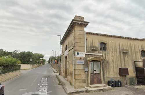 fabbrica ceramiche Caltagirone